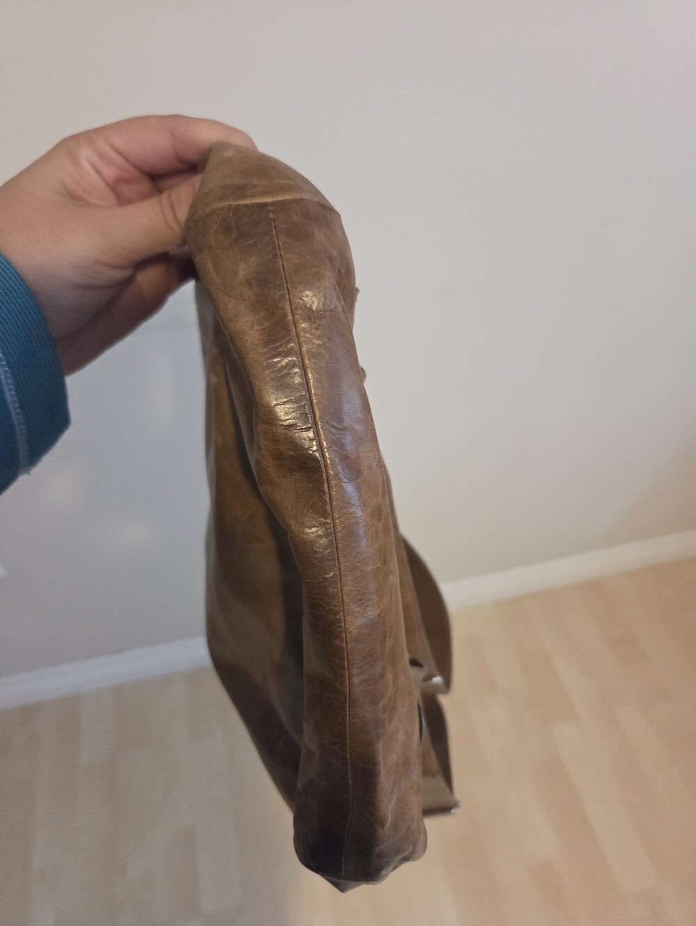 Leather Backpack - Picture 4 of 5